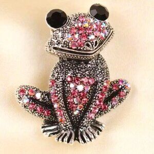 Frog Rhinestone Brooch Pin Stylish Sparkle Glam Pink Black Eyes Silver Sparkle